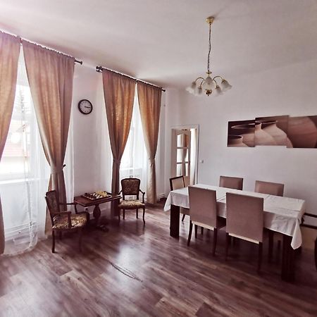 Jokai Sopron Apartment Екстер'єр фото